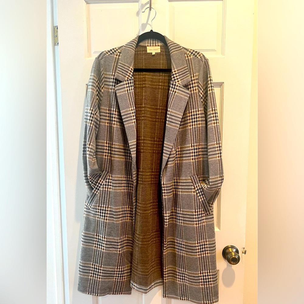 Ladies open trench